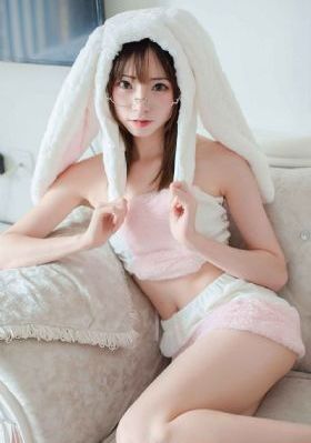欧美精品哔哩哔哩_4K高清迅雷在线观看