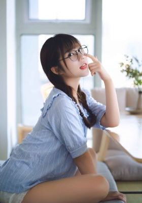 qq头像欧美黑白男_蓝光韩国电影在线观看