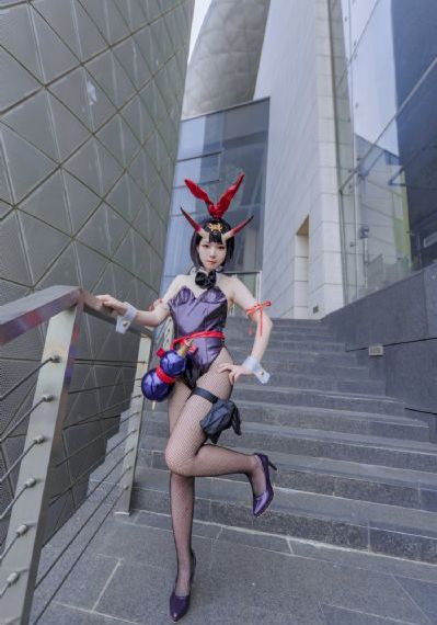 欧美情趣套装_全集电影手机在线观看