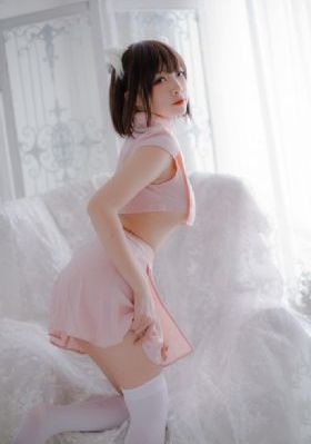 欧美风个性女生头像_720完整在线观看